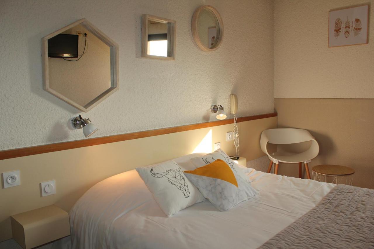 Bel Hotel Saint-Nicolas-de-Redon Bagian luar foto