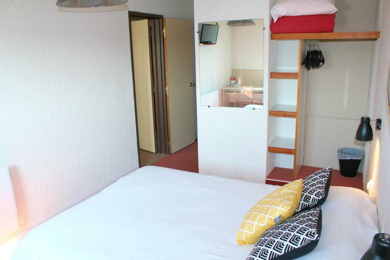 Bel Hotel Saint-Nicolas-de-Redon Bagian luar foto
