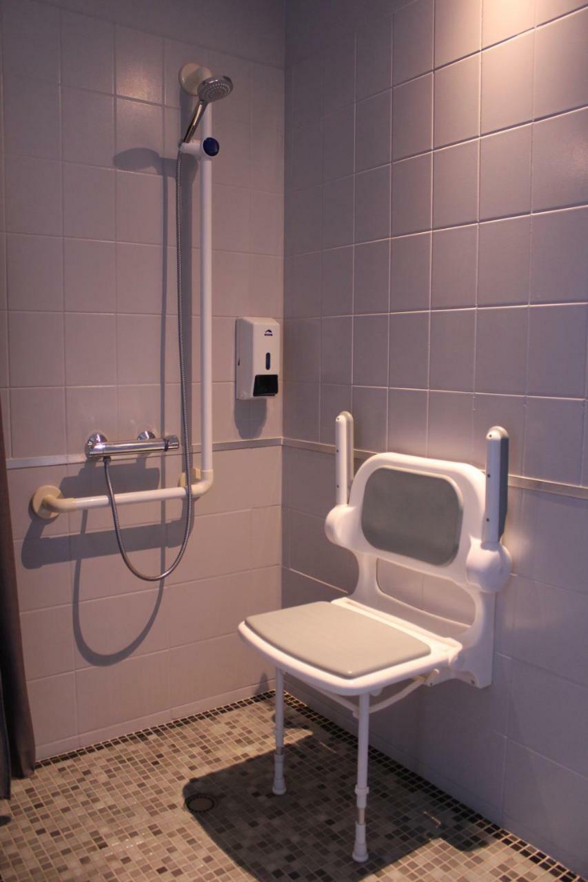 Bel Hotel Saint-Nicolas-de-Redon Bagian luar foto