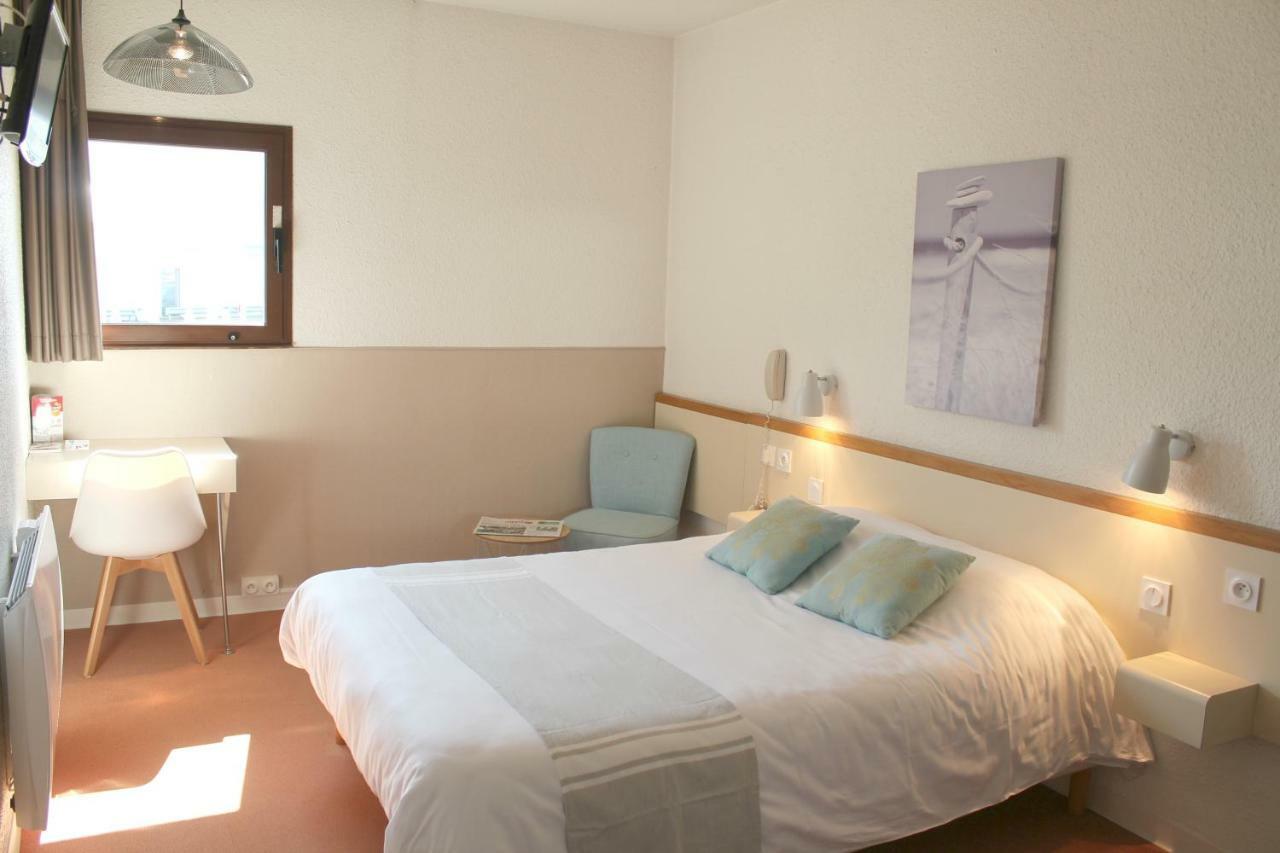 Bel Hotel Saint-Nicolas-de-Redon Bagian luar foto